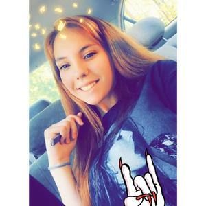 Meet your Posher, Leeanna